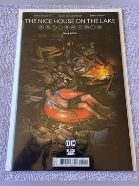 The Nice House On The Lake #4 (Variant Cover) [Bagged And Boarded)